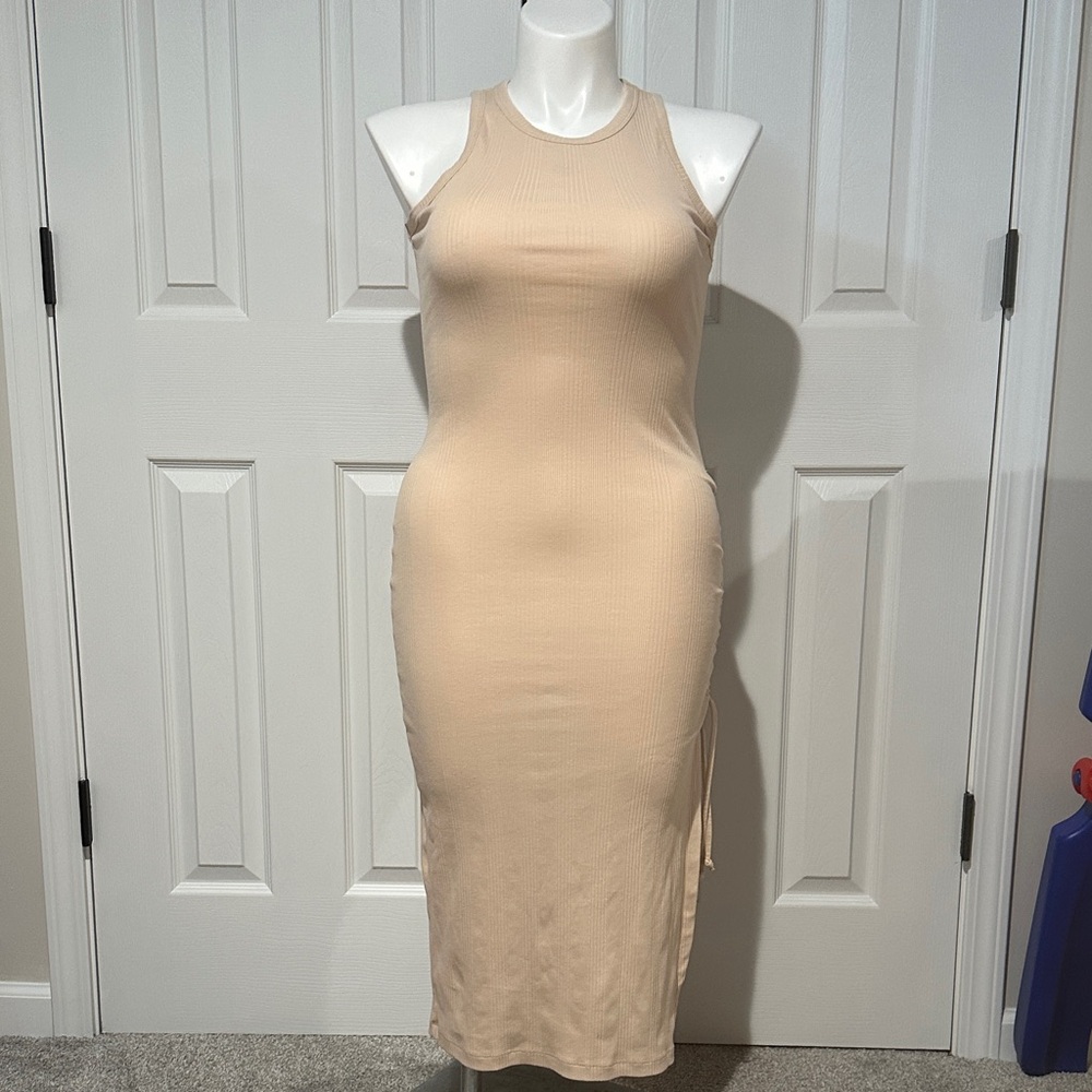 Aerie Ribbed Sleeveless Beige Midi Dress with side slit size small‎
